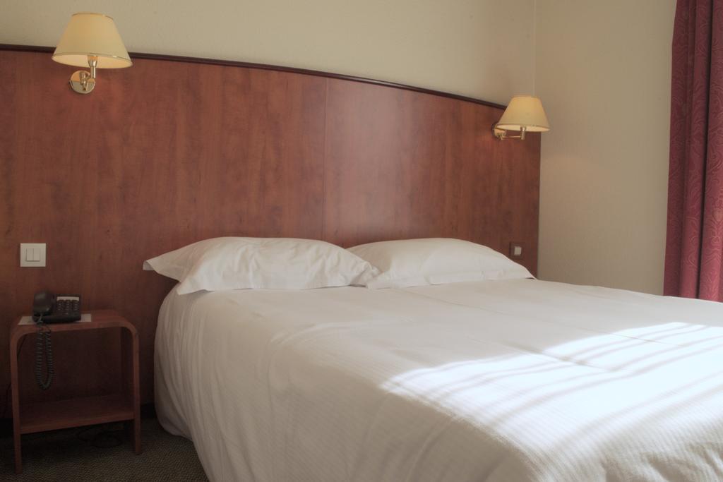 Inter-Hotel Toulouse Aeroport Бланьяк Номер фото
