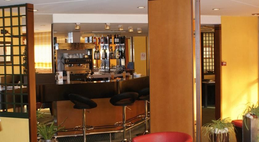 Inter-Hotel Toulouse Aeroport Бланьяк Екстер'єр фото