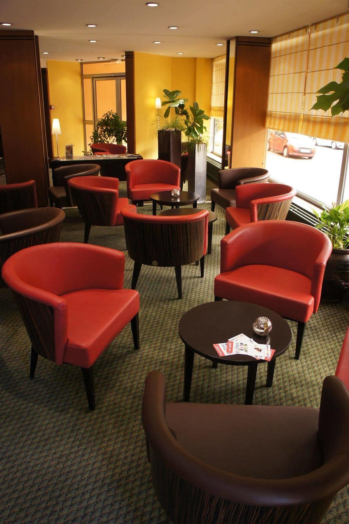 Inter-Hotel Toulouse Aeroport Бланьяк Екстер'єр фото